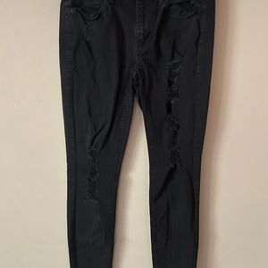 Black Ripped Jeans